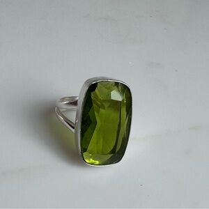 NWOT Sundance Pine Canopy Ring, Peridot, Sterling Silver